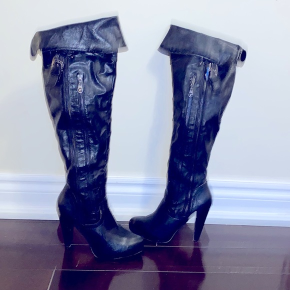 Over knee Guess high heels Modern black boot - Picture 3 of 8